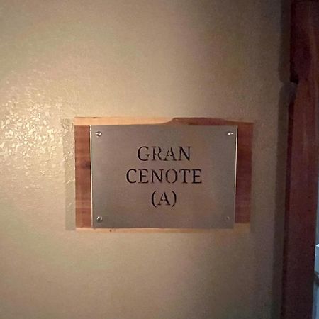 The Secret Cenote Hotel ジャクソンビル エクステリア 写真
